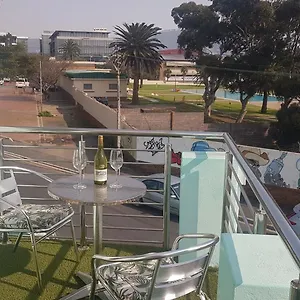 Bed & Breakfast The Mountains, Cape Town